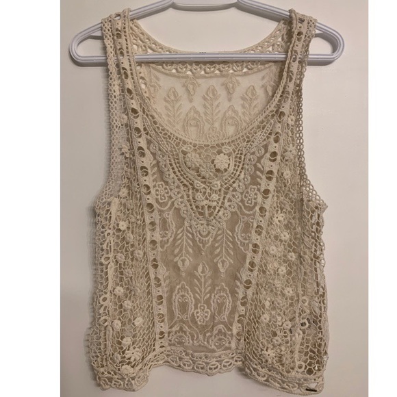 Lace women’s top - Picture 1 of 3